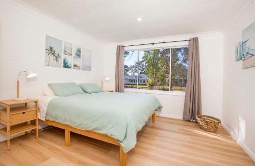 Callala Bay House | Nautilus Pet Friendly 5 Mins Walk to Bay