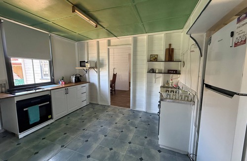 Mareeba House | neat and tidy historical workers cottage