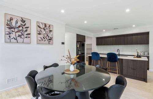 Calamvale House | Neiwand Residence by Arvia Living