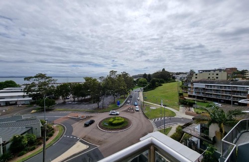 Nelson Bay Hotel | Nelson Towers Motel & Apartments