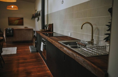 Burnside Cottage | Nest~ Margaret River. Beautiful Rustic Shack on Acerage, close to Beach & Forest