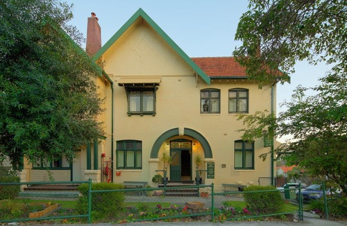 Neutral Bay Hotel | Neutral Bay Lodge