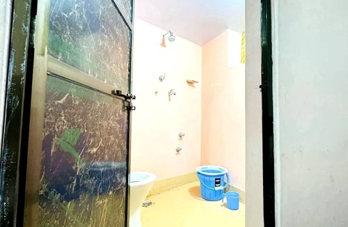 Varanasi Hotel | New Bala Ji