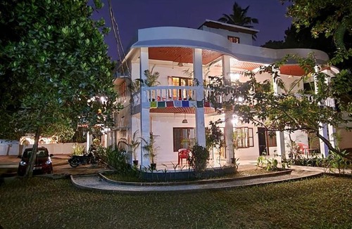 Varkala House | New silvar sand