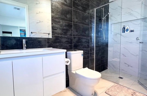 Holt House | Nice home in Strathnairn