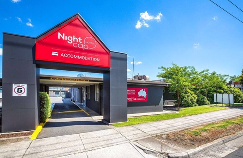 Moorabbin Hotel | Nightcap at Sandbelt Hotel