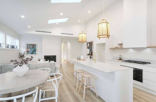 Long Jetty Condo | Nirvana Retreat-Mineral Pool & walk to the Beaches