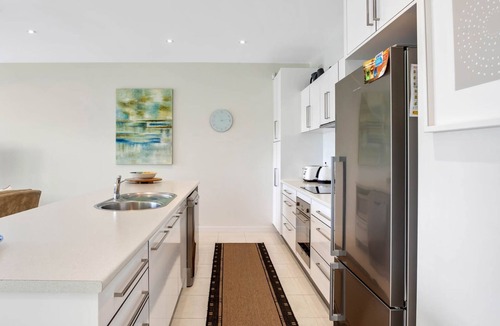 Hayborough Apartment | No 7 Summer Salts- 294 Port Elliot Rd, Hayborough