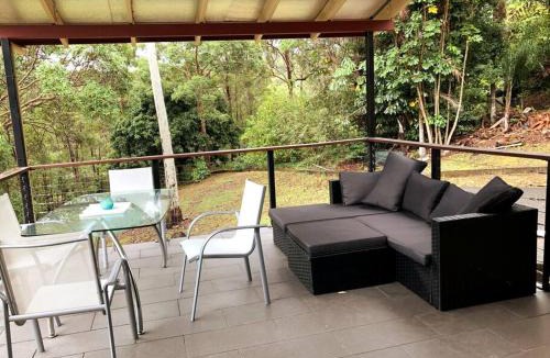 Ninderry House | Noosa hinterland acreage close to the beach