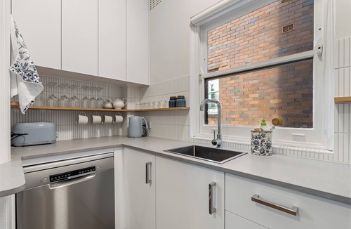 Cammeray Apartment | North Sydney Nook - Chic and Comfortable