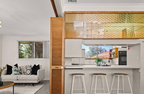 Chifley House | Nostalgic 60's 3 Bedroom House in Chifley