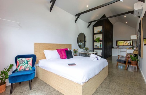 Nowra Villa | Nowra Studio Barn