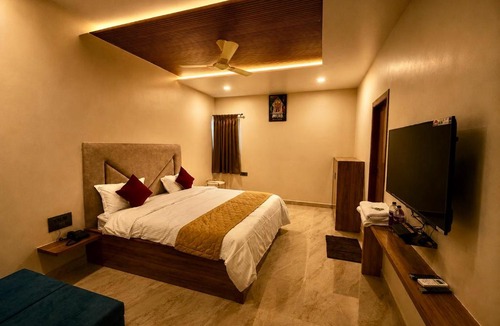 Thiruthani Hotel | NSK Residency