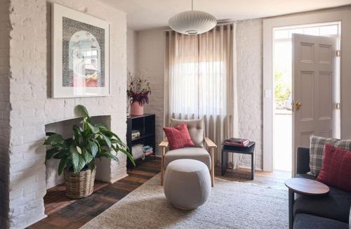 Launceston CBD House | Oakden-The Workers Cottage-Architectural city stay