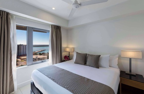 Darwin City Centre Hotel | Oaks Darwin Elan Hotel