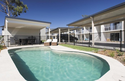 Middlemount Apartment | Oaks Middlemount Suites