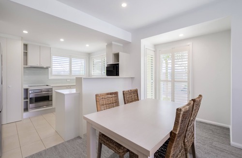 Salamander Bay Apartment | Oaks Port Stephens Pacific Blue Resort