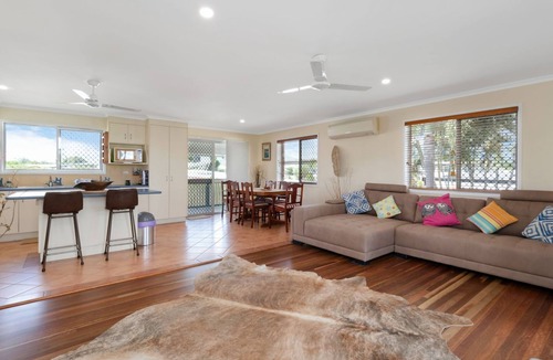 Park Avenue House | Oasis on Rice Upstairs
