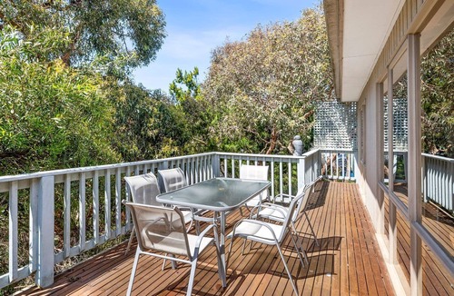 Anglesea House | Oasis on Weir