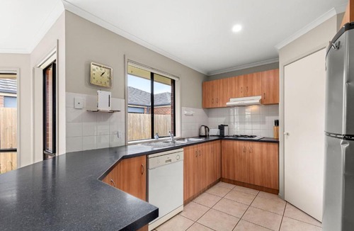 Clifton Springs House | Oasis Springs