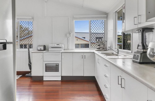 Keppel Sands Cabin | OCEAN BUNGALOW