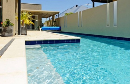 Watermans Bay House | Ocean Frontage - Enjoy the Views
