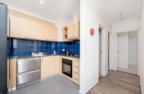 Mosman Park Apartment | Ocean Heights – Between River and Sea with Queen Bed & Bunk Room