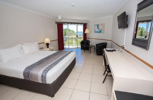 South Mackay Hotel | Ocean International Hotel