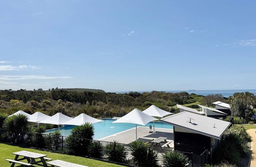 Caves Beach Villa | Ocean Mist at Caves Beach Villas