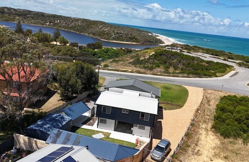 Guilderton House | Ocean & Moore - Uninterrupted Ocean Views