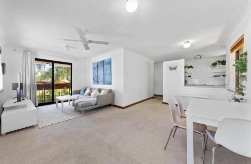 Scarborough Apartment | Ocean Oasis