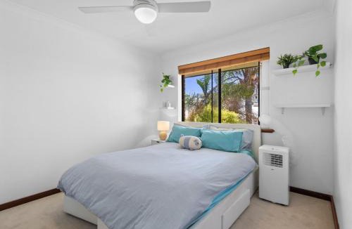 Scarborough Apartment | Ocean Oasis