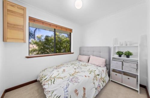 Scarborough Apartment | Ocean Oasis