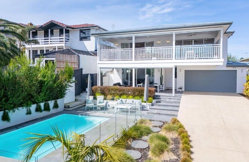 Rye House | Ocean Pearl - Oceanview Luxe Escape with Pool