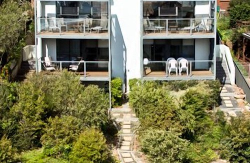 Pambula Beach Apartment | Ocean Reach, Pambula Beach. Locally owned. Affordable Beachfront luxury.