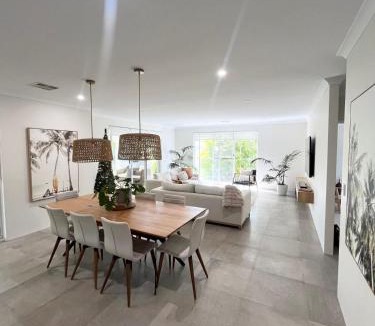 Ocean Reef House | Ocean Reef Coastal Escape