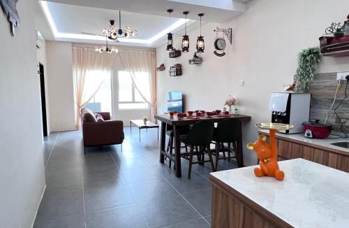 Kampung Pokok Asam Apartment | Ocean View 609