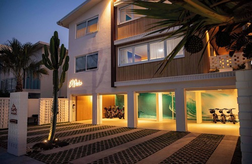Bilinga Apartment | Ocean View Bilinga Stay | Sleeps 4 + E-Bikes