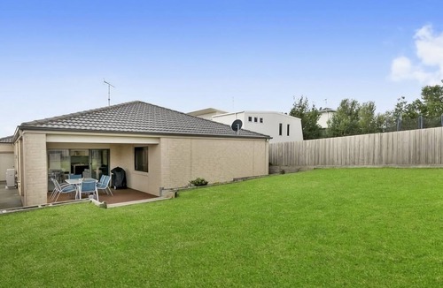 Torquay House | Ocean View Crescent 59 Torquay Pet Friendly