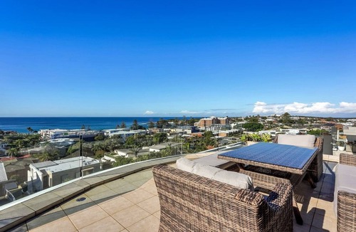 Terrigal Apartment | Ocean View Penthouse | Views, WIFI | Accom Holidays