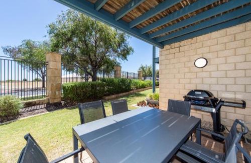 Geographe House | Ocean View Port Geographe