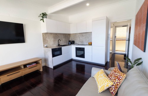 Cottesloe Apartment | Ocean Views Apartment – Relax, Recharge & Enjoy the View