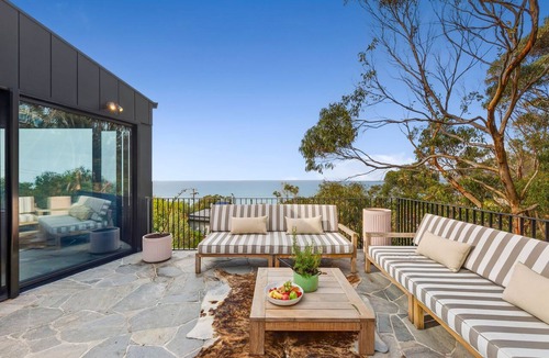 Lorne House | Ocean Winds Lorne