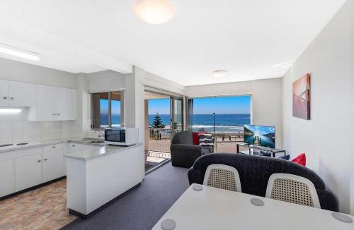 The Entrance Apartment | Oceanfront Escape at Dolphin Court