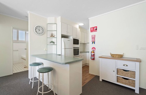Forster Apartment | Oceanic 27: 2 BR, 1 BA Apartment in Forster, Sleeps 4