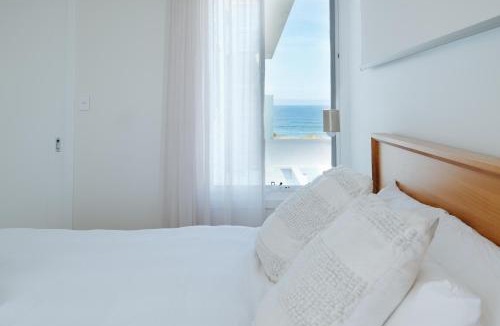 Surf Beach House | Oceanview Escape - Luxe Coastal Retreat with Hot Tub