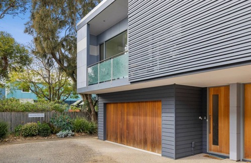 Ocean Grove Apartment | OG- By the Sea, 400m to Beach By Host on the Coast
