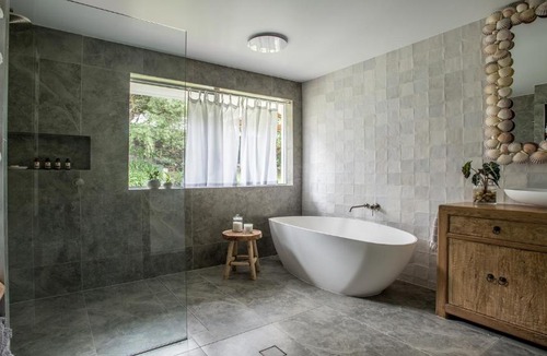 Bangalow House | Ohana Hale