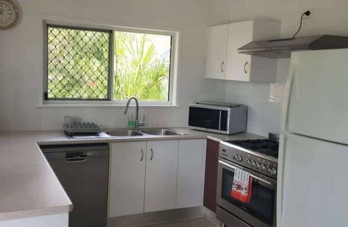 Agnes Water Cabin | Ohana Hawaiian term meaning "family"