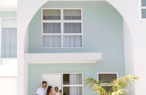 Anna Bay Villa | Olas Villa 3 | Med-Style 3BR + Plunge Pool + Beach